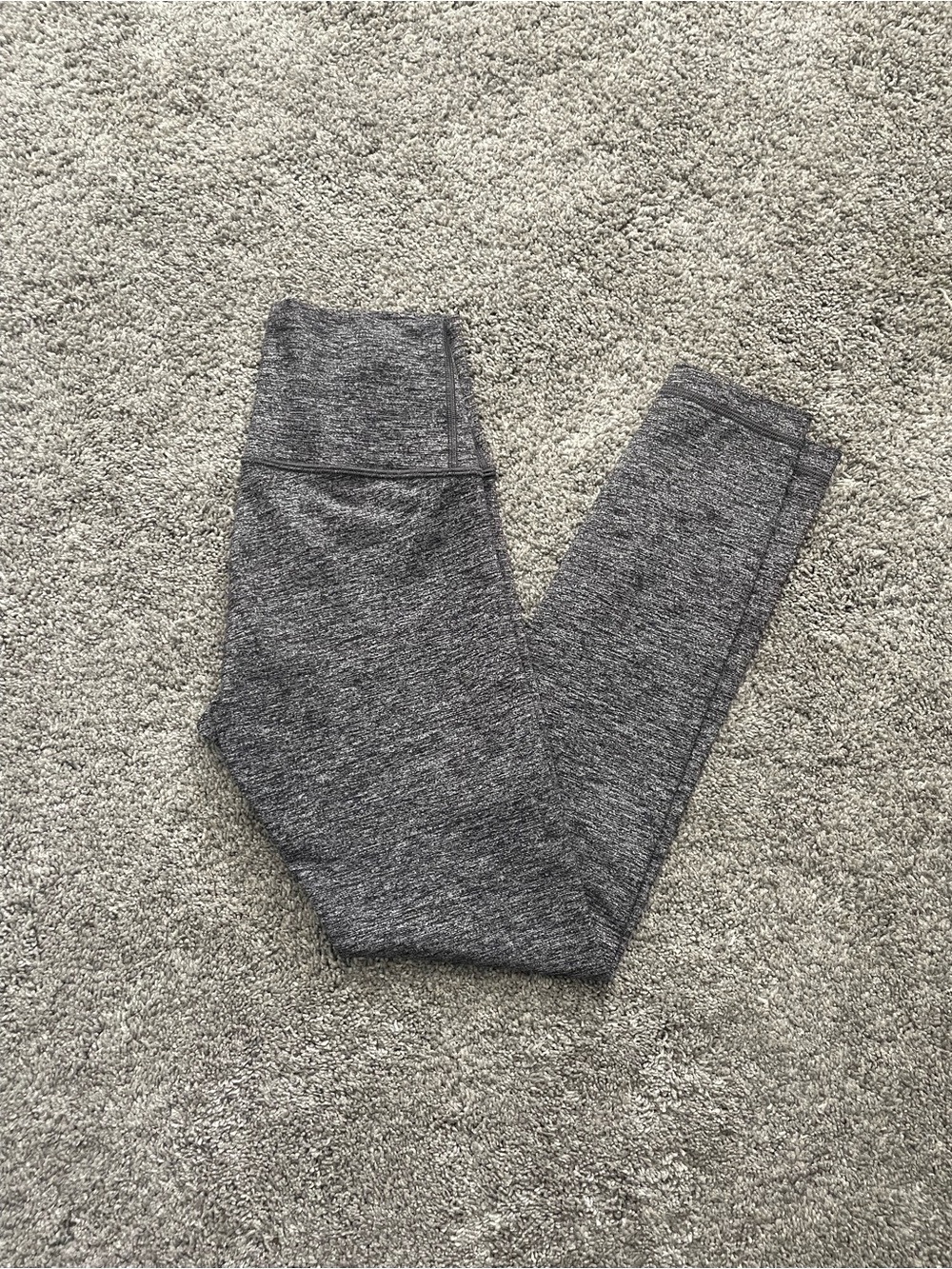 Grey Lululemon Wunder Under high-rise leggings